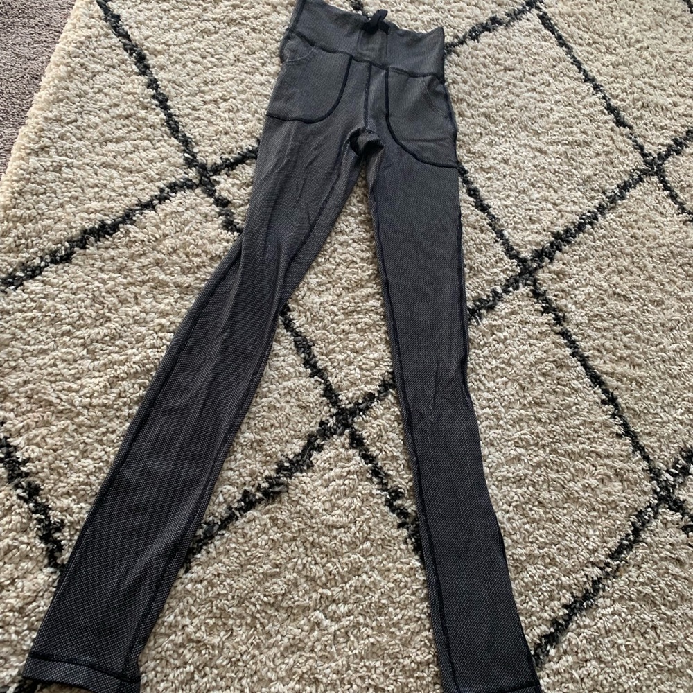 LULULEMON FREE WILL HIGH WAISTED PANT